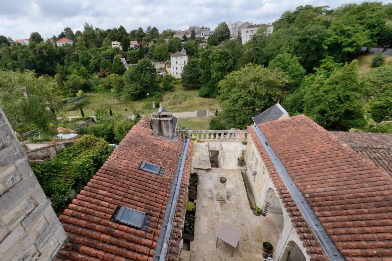 La Belle Etoile Bed & Breakfast Saintes Bagian luar foto