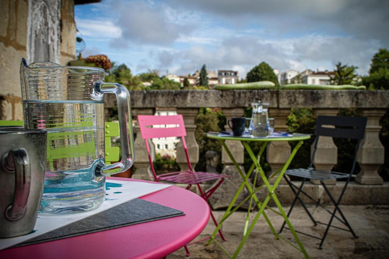 La Belle Etoile Bed & Breakfast Saintes Bagian luar foto